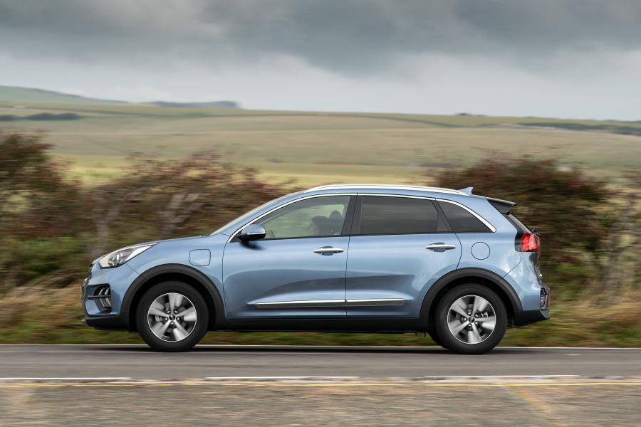  Kia Niro Plug-In Hybrid (DE) 2019 года  (UK) (фото 25 из 40)